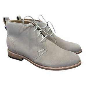 NEW Hevias Suede Leather Chukka Boots Mens 10.5 Beige Tan Classic Spanish Casual